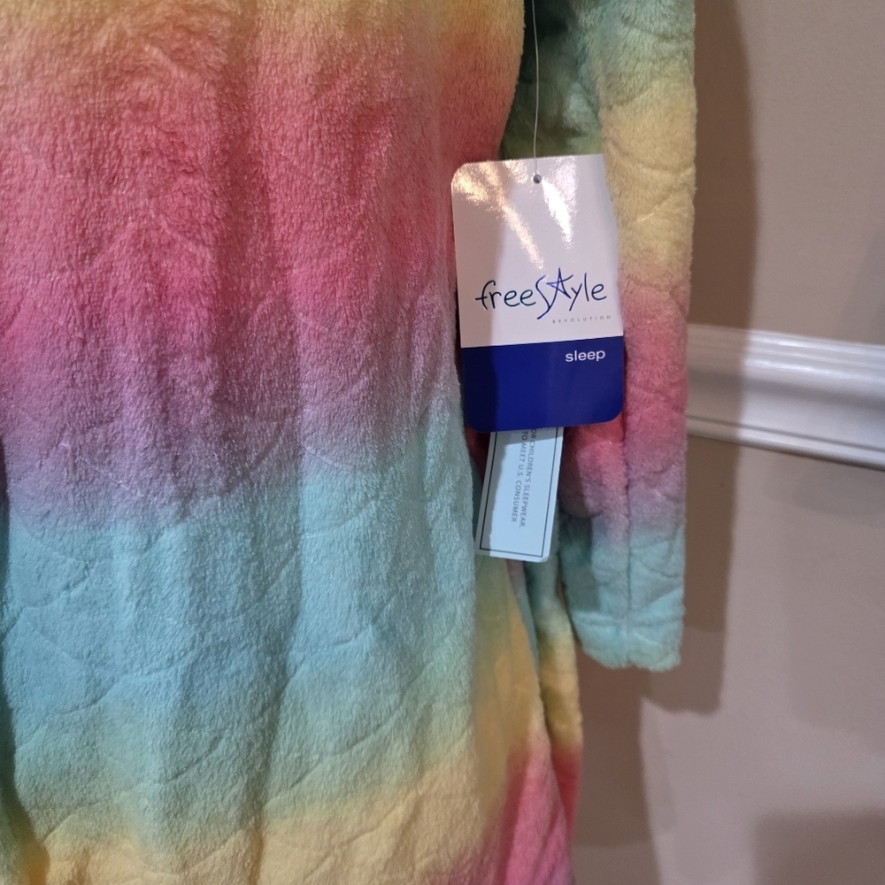 Freestyle Kids Colorful Mermaid Pajama Set Size 8. — image 7 of 8